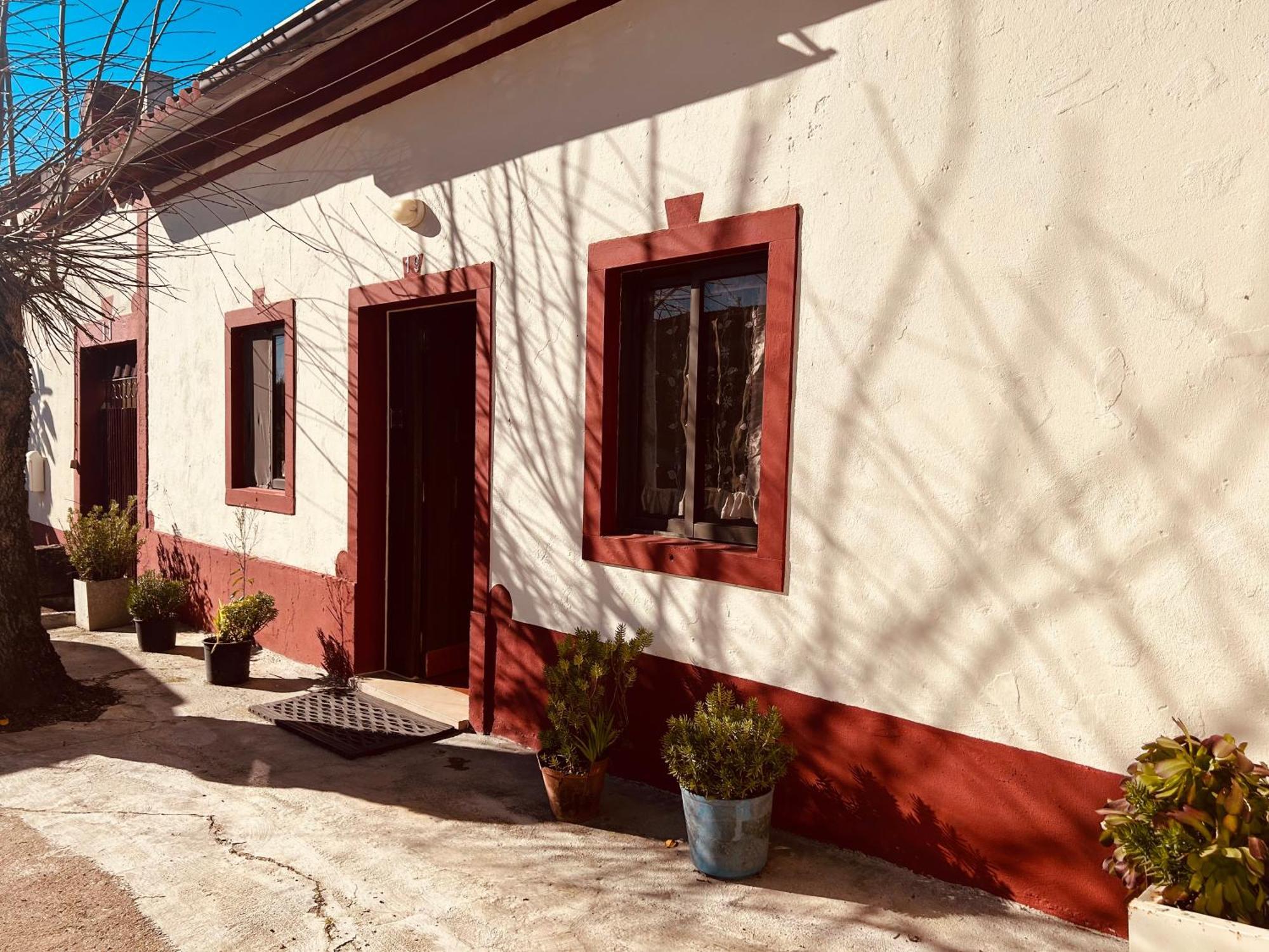 Mae Home Carril Caldas Da Rainha Exterior photo