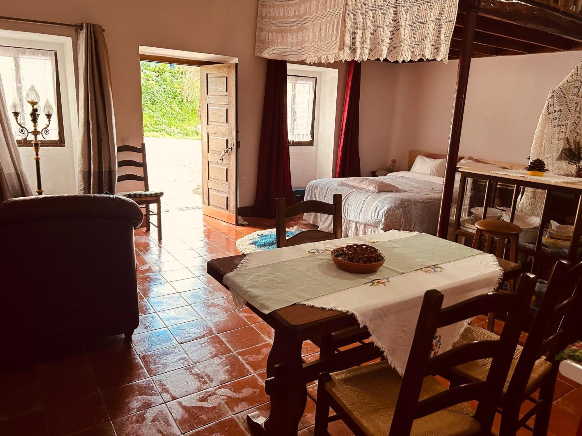 Mae Home Carril Caldas Da Rainha Exterior photo